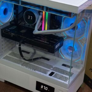 Acegeek Echo Pro White Case with Screen & 750W Gold PSU